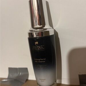 Purifying Facial Milk Cleanser - secret collagen
